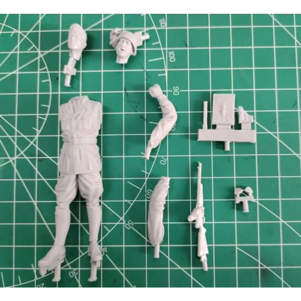 1 24 Resin Model Kit Italian Officer no Base WW2 Unpainted Model 1-24-resin-model-kit-italian-officer-no-base-ww2-unpainted-model