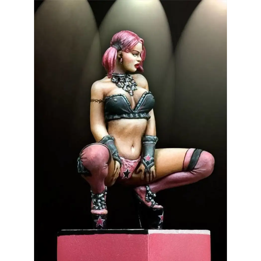 1/24 Resin Superhero Model Kit Harley Quinn Unpainted - Model-Fan-Store