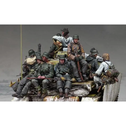 1/35 13pcs Resin Model Kit German Soldier Tank Crew (no tank) WW2 Unpainted - Model-Fan-Store