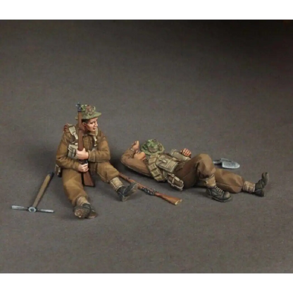 1/35 2pcs Resin Model Kit British Soldiers in Rest Infantry WW2 Unpainted - Model-Fan-Store