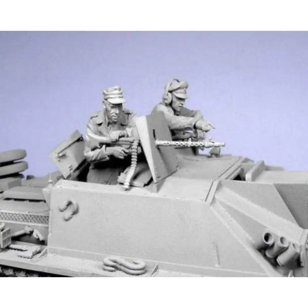 1/35 2pcs Resin Model Kit German Soldiers Tank Crew WW2 Unpainted - Model-Fan-Store