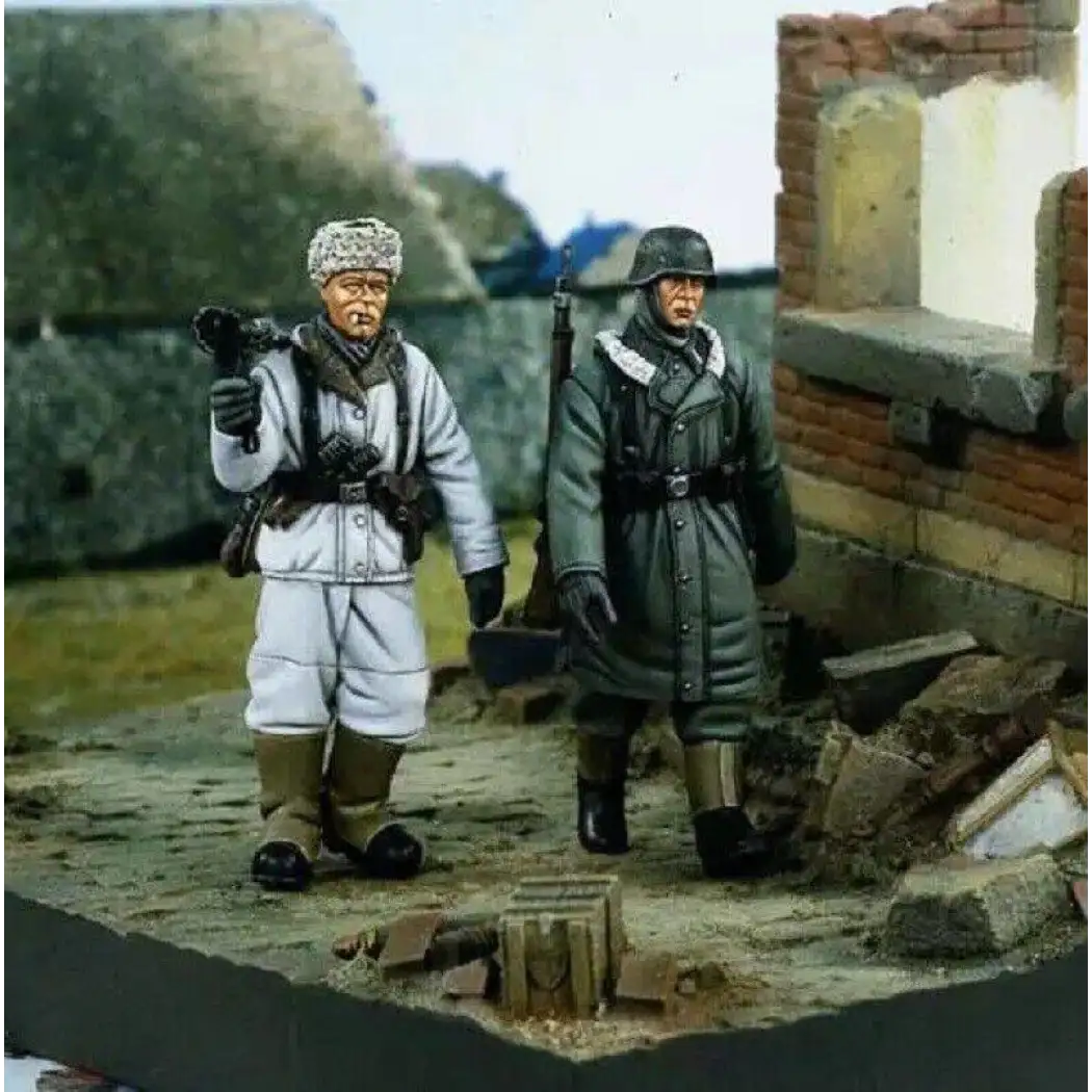 1/35 2pcs Resin Model Kit Winter German Soldiers Infantry WW2 Unpainted - Model-Fan-Store