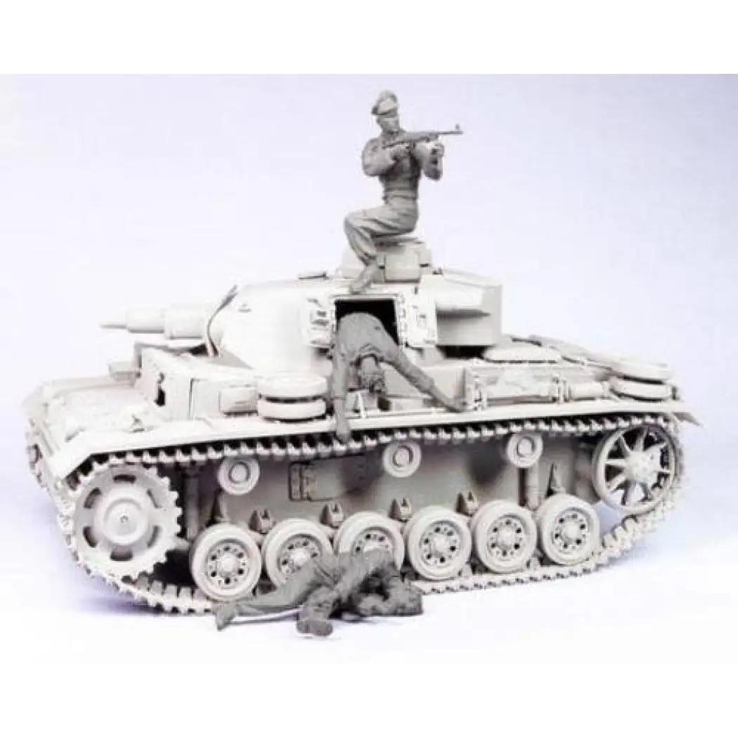 1 35 3pcs Resin Model Kit German Soldiers Tank Crew WW2 Unpainted 1-35-3pcs-resin-model-kit-german-soldiers-tank-crew-ww2-unpainted