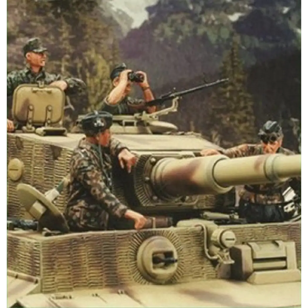 1/35 4pcs Resin Model Kit German Soldiers Tank Crew WW2 Unpainted - Model-Fan-Store