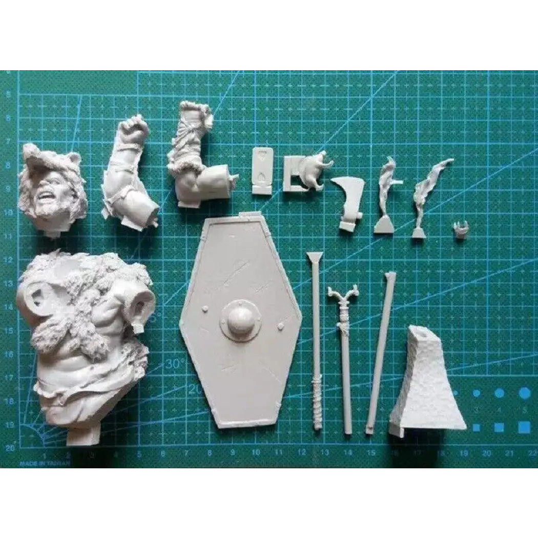 1/10 BUST Resin Model Kit German Warrior Barbarian Unpainted - Model-Fan-Store