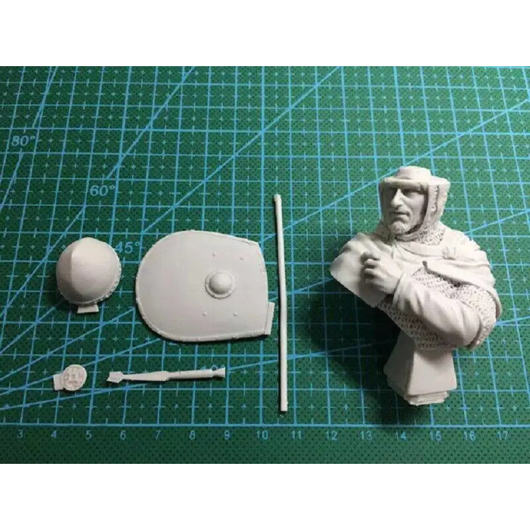 1/12 BUST Resin Model Kit Medieval Knight Noble Lotharingian Warrior Unpainted - Model-Fan-Store