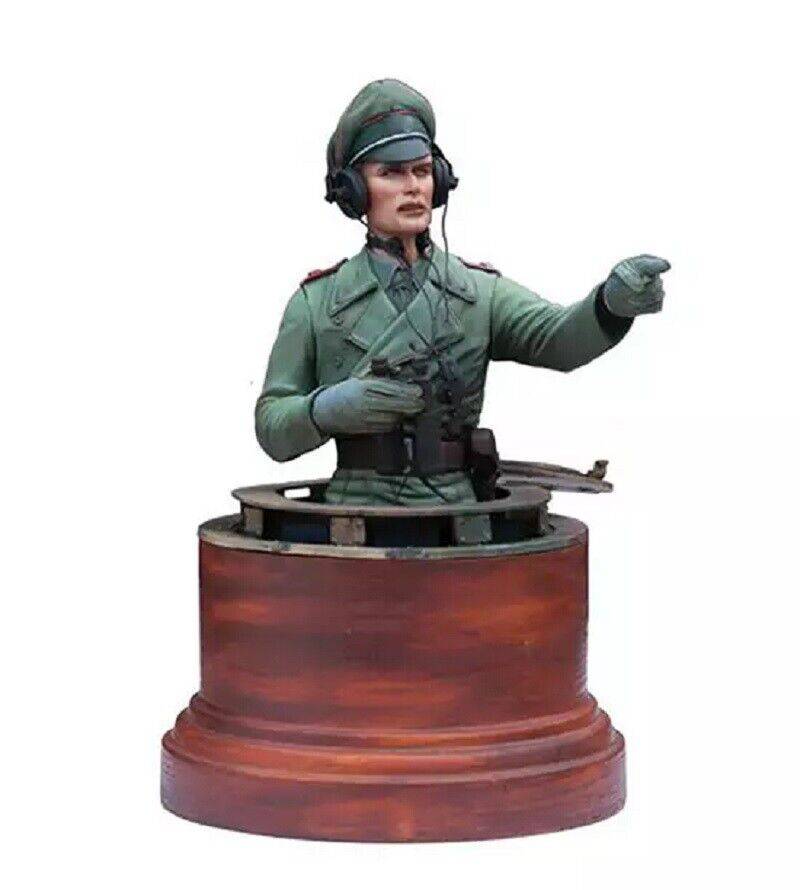 1/9 BUST 200mm Resin Model Kit German Officer Tank Commander WW2 Unpainted - Model-Fan-Store