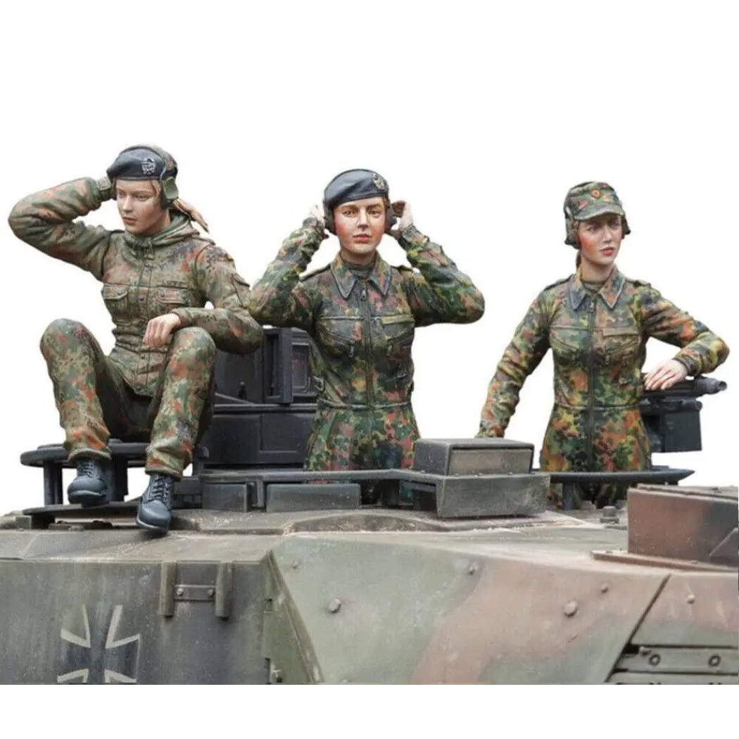 1/16 3pcs Resin Model Kit Modern German Soldiers Beautiful Girls no tank Unpainted A28 - Model-Fan-Store