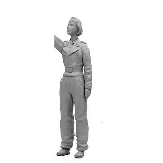 1/16 Resin Model Kit Girl German Soldier Tank Commander WW2 Unpainted - Model-Fan-Store