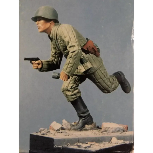 1/16 Resin Model Kit Soviet Soldier Officer Infantry WW2 Unpainted - Model-Fan-Store