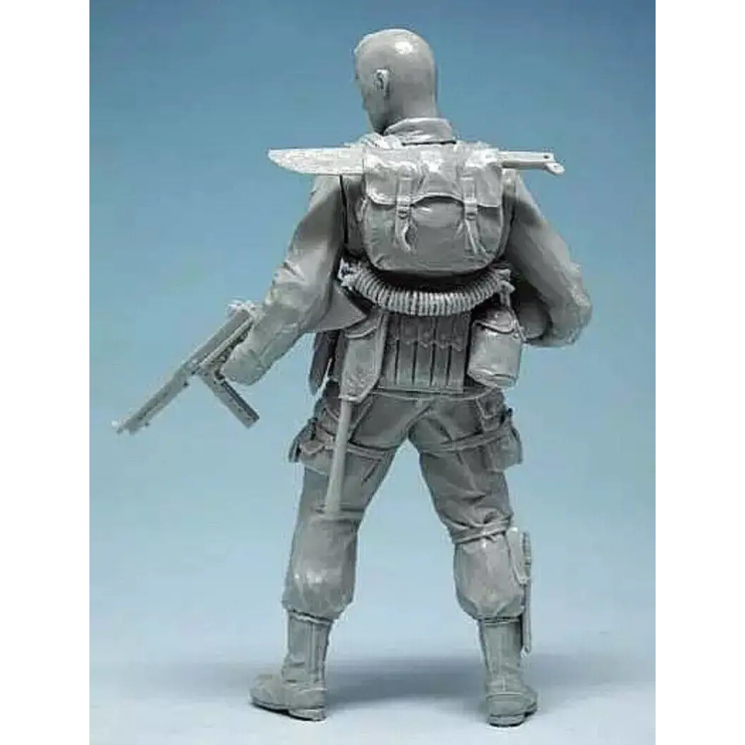 1/16 Resin Model Kit US Soldier Paratrooper 101ST Airborne WW2 Unpainted - Model-Fan-Store