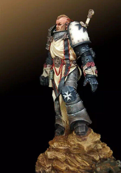 1/24 Resin Model Kit Warrior 40000 Knight Templar Fantasy Unpainted - Model-Fan-Store