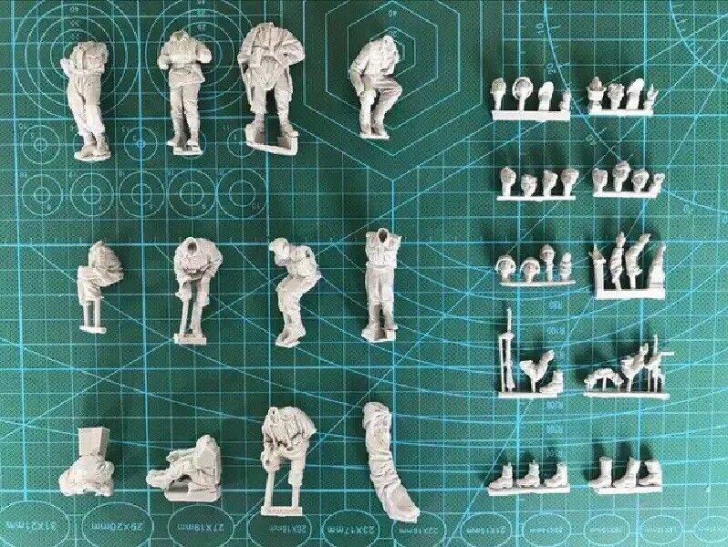 1/35 8pcs Resin Model Kit German Soldier Infantry Armored Car Crew no car WW2 Unpainted - Model-Fan-Store