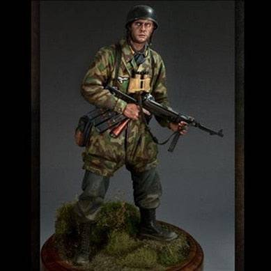 1/9 200mm Resin Model Kit German Soldier Infantryman WW2 Unpainted - Model-Fan-Store