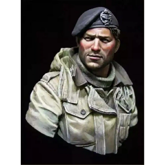 1/10 BUST Resin Model Kit British Soldier Tank Crew WW2 Unpainted - Model-Fan-Store