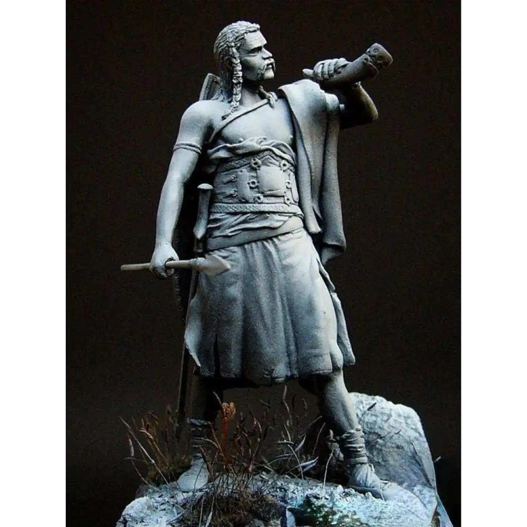 1/24 75mm Resin Model Kit Barbarian Celtic Warrior Unpainted - Model-Fan-Store