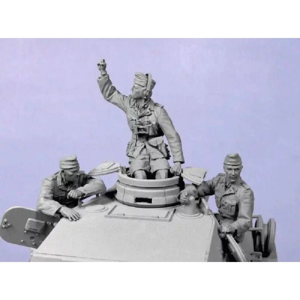 1/35 3pcs Resin Model Kit German Soldiers Tank Crew WW2 no tank Unpainted - Model-Fan-Store