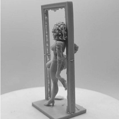 1/24 Resin Model Kit Beautiful Girl Lisa Fantasy Unpainted - Model-Fan-Store