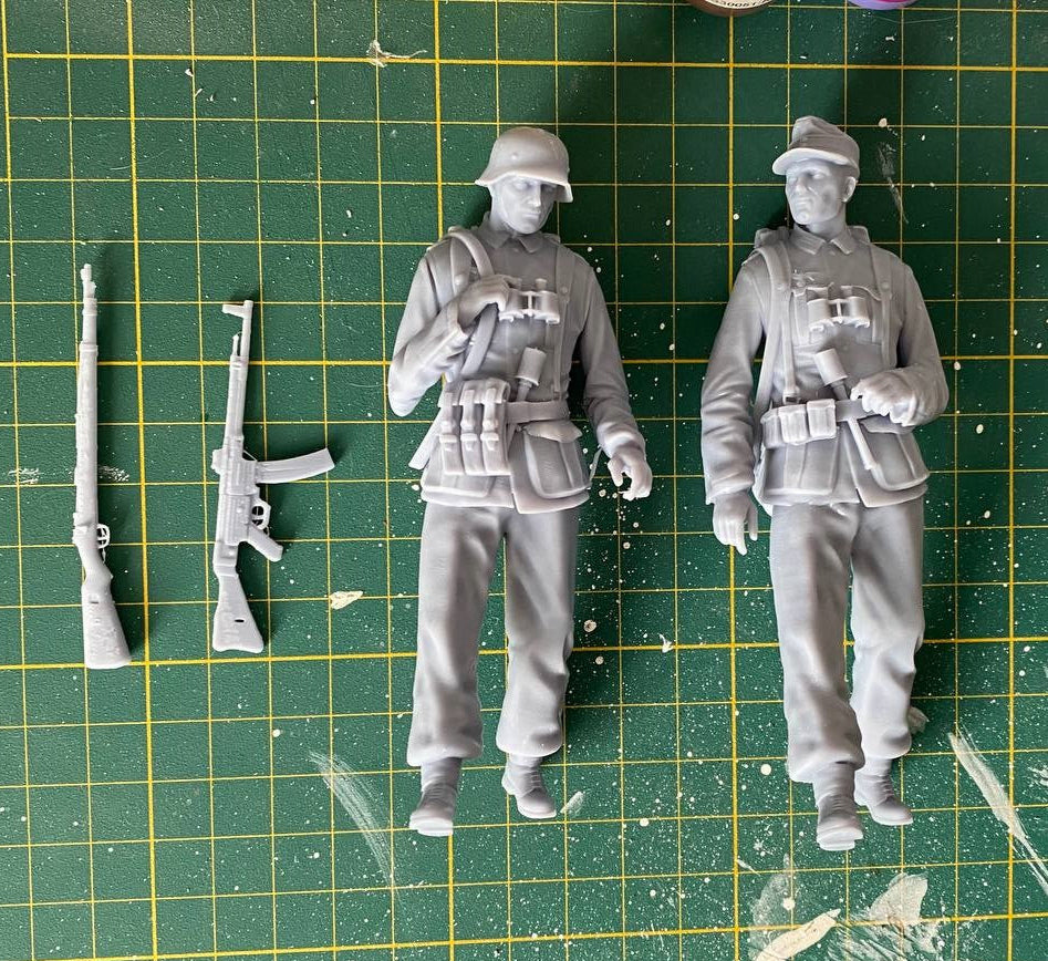 1/16 2pcs 3D Print Model Kit German Soldiers Infantry WW2 Unpainted