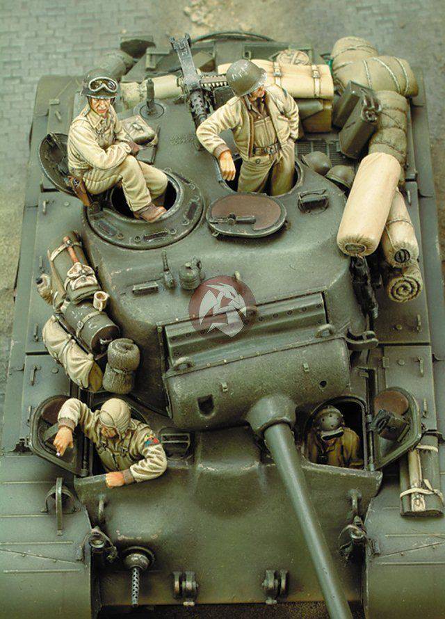 1/35 4pcs Resin Plastic Model M26 Pershing Heavy US Tank Crew WW2 Unpainted - Model-Fan-Store