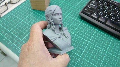 1/5 BUST Resin Model Kit Beautiful Girl Woman Daeneris Targaryen Unpainted - Model-Fan-Store