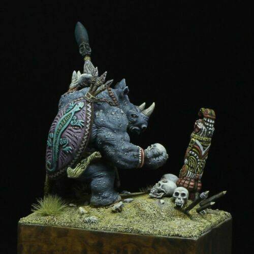 40mm Resin Model Kit MASTER THUNDERING RHINO Warrior Unpainted - Model-Fan-Store