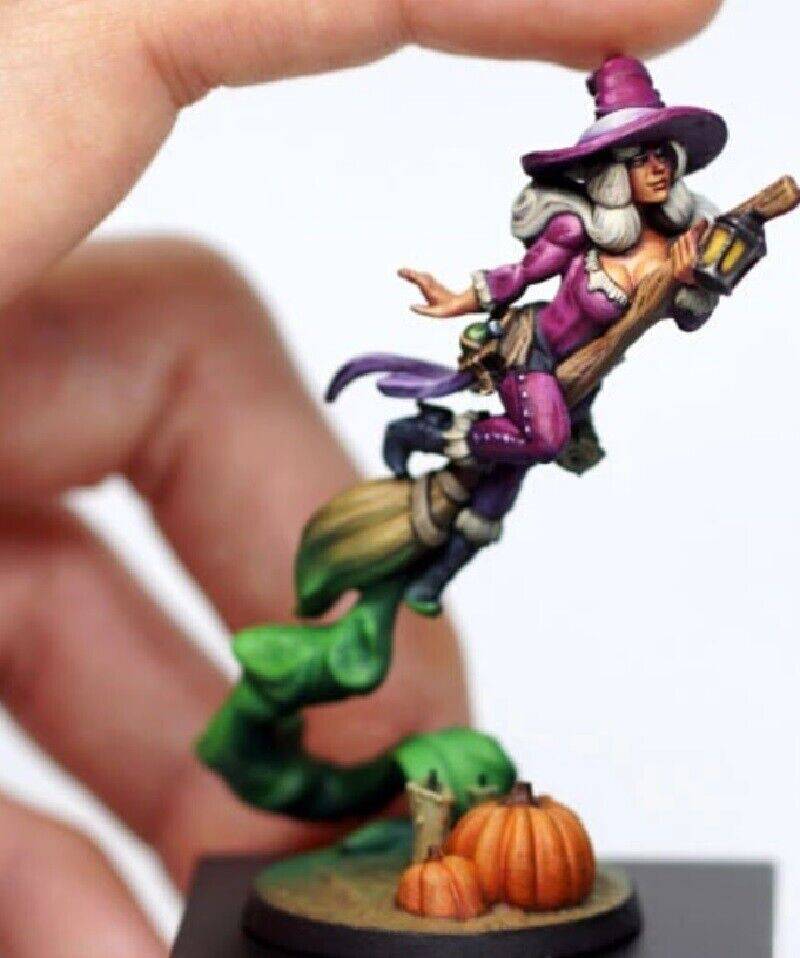 75mm Resin Model Kit Beautiful Girl Witch Sorceress Unpainted - Model-Fan-Store