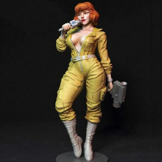 1/18 100mm 3D Print Model Kit Beautiful Girl Reporter Pressman Unpainted - Model-Fan-Store