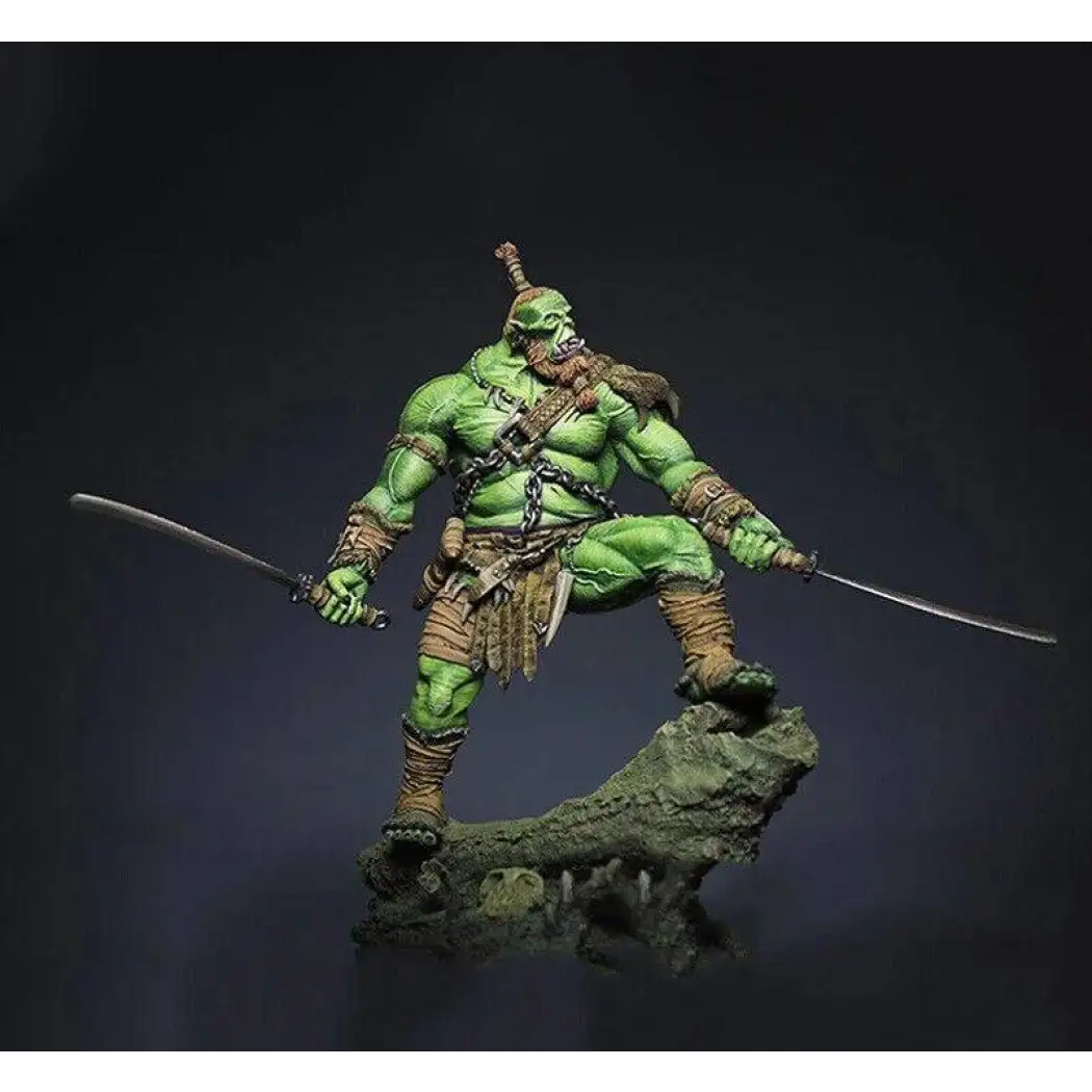 1/18 Resin Model Kit Orc Warrior Warcraft (with base) Unpainted - Model-Fan-Store
