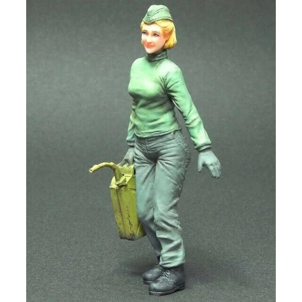 1/20 85mm Resin Model Kit Beautiful Girl Soldier With Oil Drum WW2 Unpainted - Model-Fan-Store