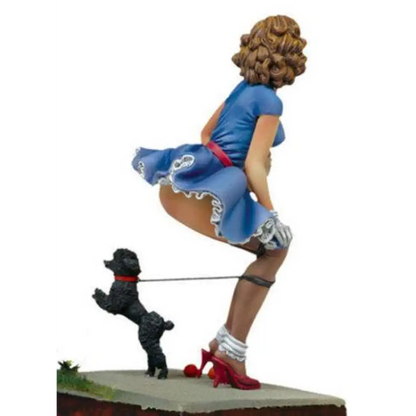 1/22 80mm Resin Model Kit Beautiful Girl with a Dog Pin Up Unpainted - Model-Fan-Store