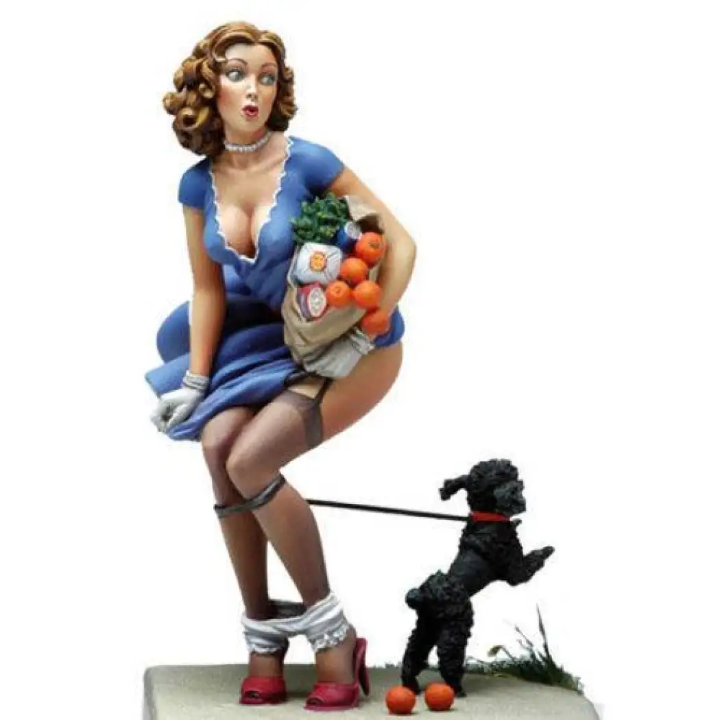 1/22 80mm Resin Model Kit Beautiful Girl with a Dog Pin Up Unpainted - Model-Fan-Store