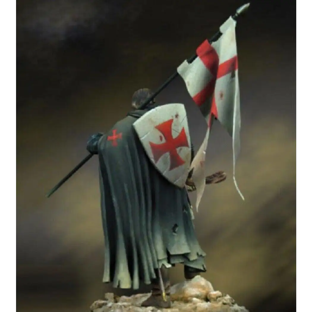 1/24 75mm Resin Model Kit Knight Crusader Standard Bearer Unpainted - Model-Fan-Store