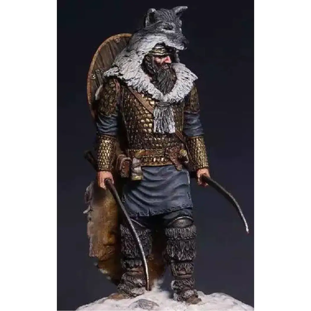 1/24 Resin Model Kit Ancient Warrior Barbarian in Wolf's Skin Unpainted - Model-Fan-Store