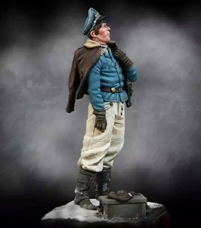 1/24 Resin Model Kit German Soldier Pilot Air Force WW2 Unpainted - Model-Fan-Store