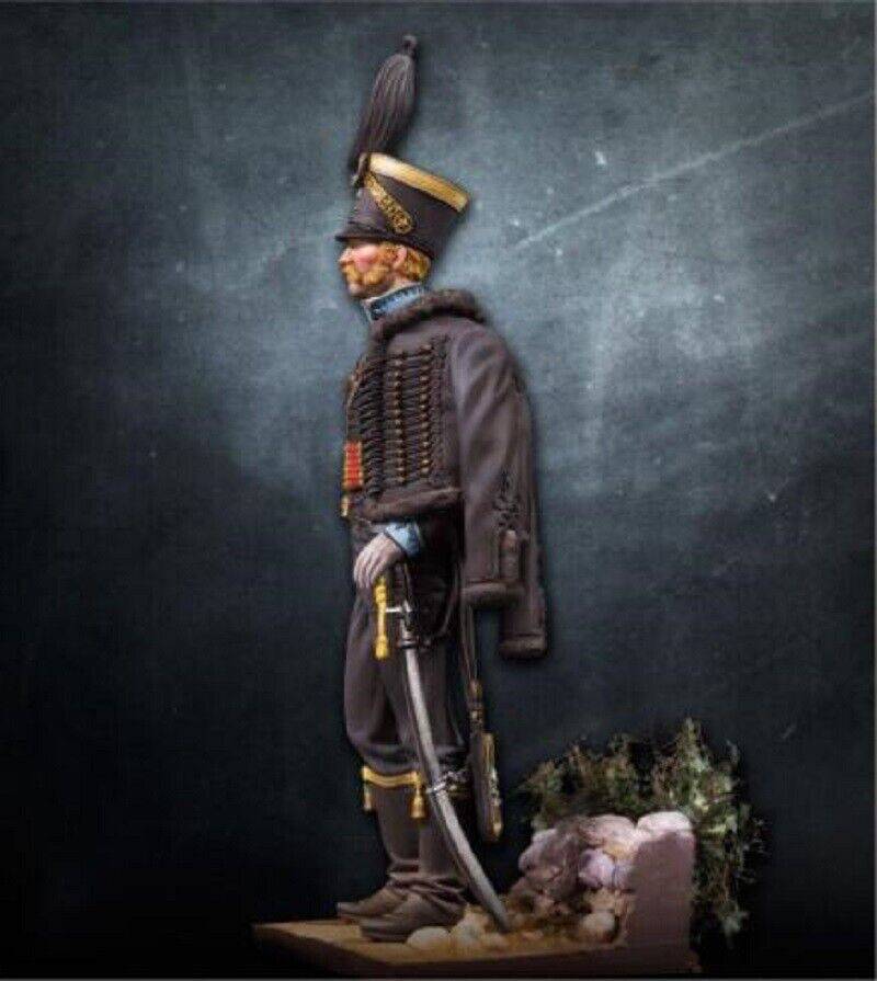 1/24 Resin Model Kit Napoleonic Wars Hussar Officer Unpainted - Model-Fan-Store