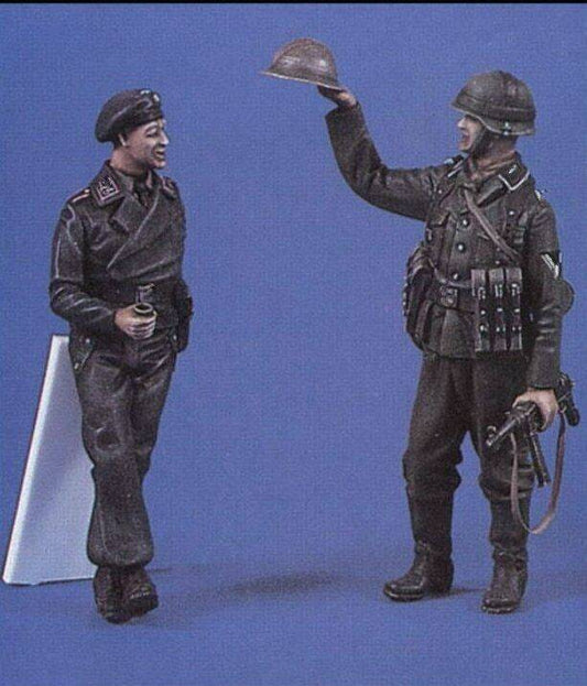 1/35 2pcs Resin Model Kit German Soldiers Tank Crew WW2 Unpainted - Model-Fan-Store