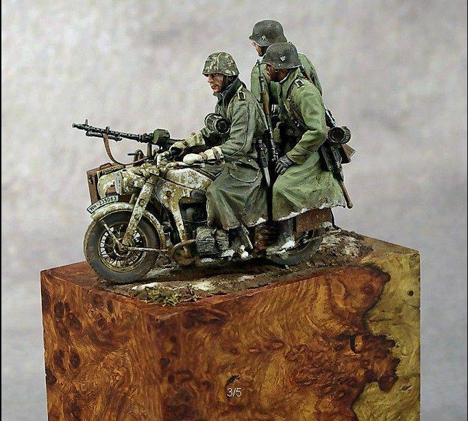 1/35 4pcs Resin Model Kit German Soldiers (no moto & base) WW2 Unpainted - Model-Fan-Store