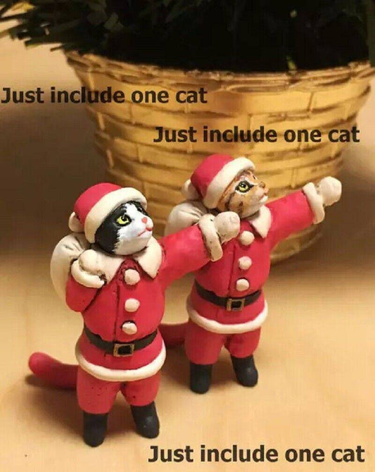 1/35 50mm Resin Model Kit Christmas Cat SantaCat (only 1 cat) Unpainted - Model-Fan-Store