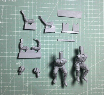 1/35 5pcs Resin Model Kit Soviet Soldiers Tank Crew WW2 Unpainted - Model-Fan-Store