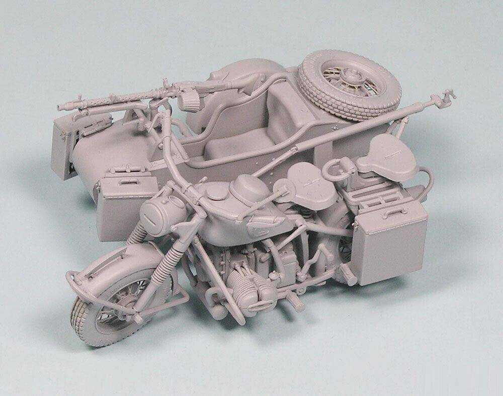 1/35 Resin Model Kit BMV R75 German Motorcycle WW2 Unpainted - Model-Fan-Store