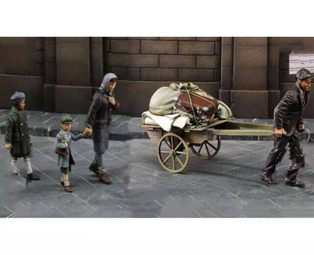 1/35 Resin Model Kit Citizens Flee from War with cart WW2 Unpainted - Model-Fan-Store