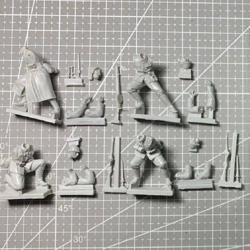 1/35 Resin Model Kit Dutch Soldiers WW2 Unpainted - Model-Fan-Store