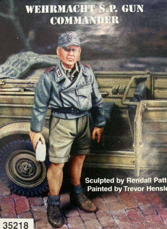 1/35 Resin Model Kit German Officer Werhmacht (no car) WW2 Unpainted - Model-Fan-Store