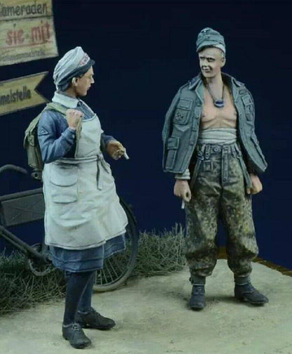 1/35 Resin Model Kit German Soldier and Nurse WW2 Unpainted - Model-Fan-Store