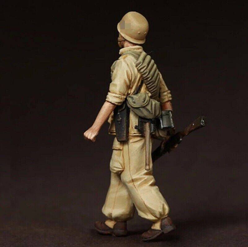 1/35 Resin Model Kit German Soldier Fallschirmjager WW2 Unpainted - Model-Fan-Store