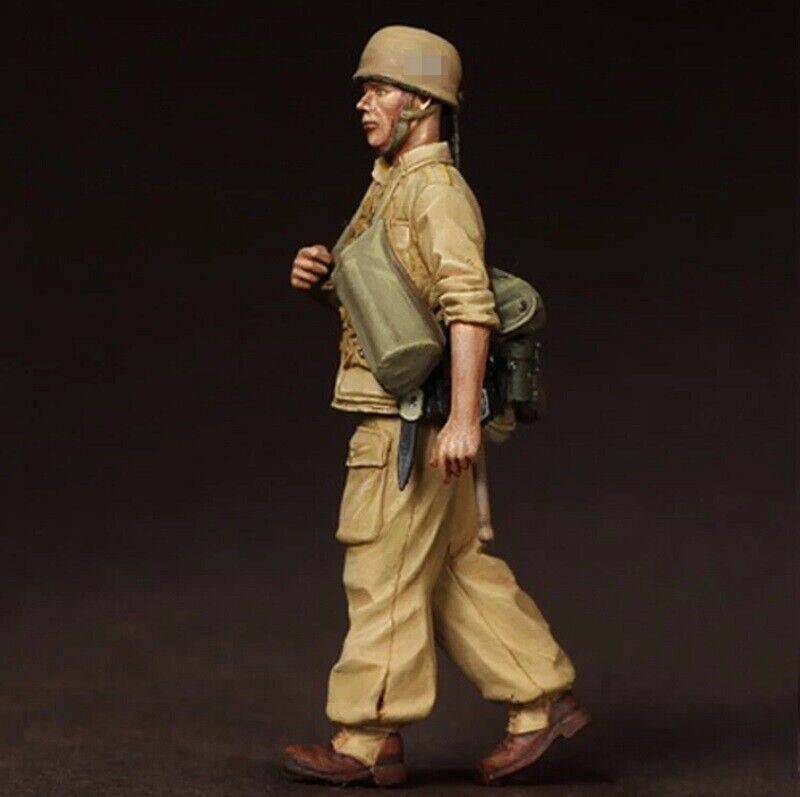 1/35 Resin Model Kit German Soldier Fallschirmjager WW2 Unpainted - Model-Fan-Store