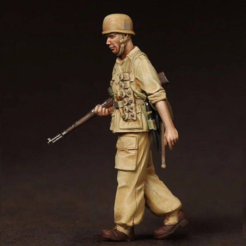 1/35 Resin Model Kit German Soldier Fallschirmjager WW2 Unpainted - Model-Fan-Store