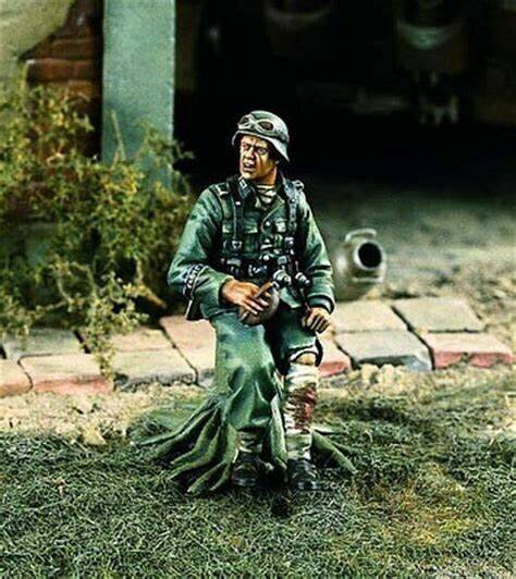 1/35 Resin Model Kit German Soldier Infantry WW2 Unpainted - Model-Fan-Store