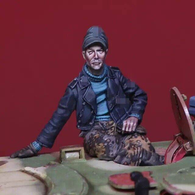 1/35 Resin Model Kit German Soldier Tank Crew WW2 Unpainted - Model-Fan-Store